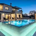 Вилла Duplich Comfortable Барбан
