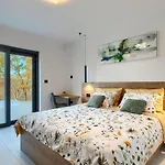 Duplich Comfortable Вилла Барбан